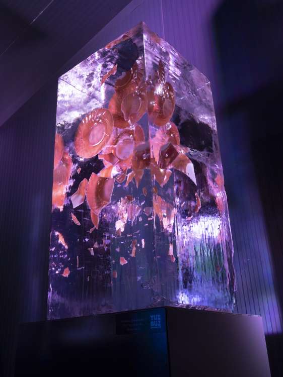 Vitrinden Dökülenler 1